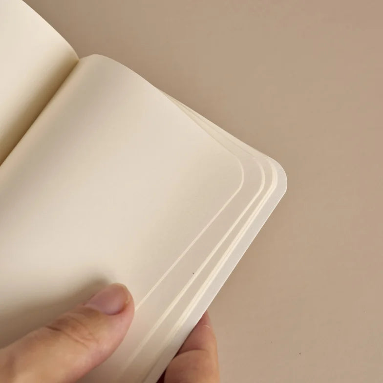 Petit Carnet - Romance - Season Paper
