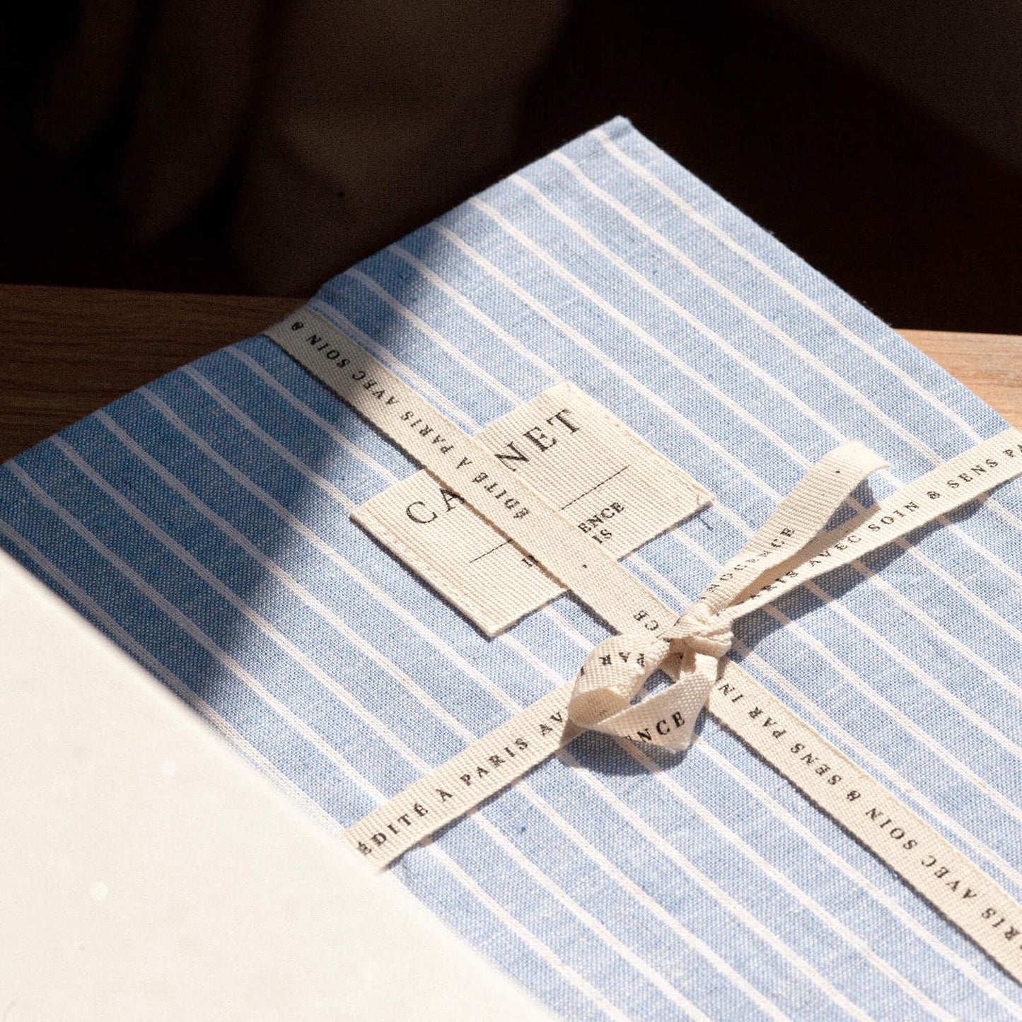 Carnet en Tissu Beau Rivage - Lignes Azur - Innocence