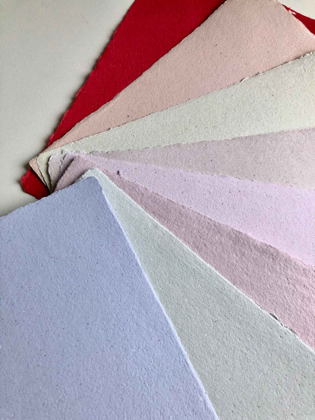 Lot 5 feuilles A4 Colorées - Zoezephyyr