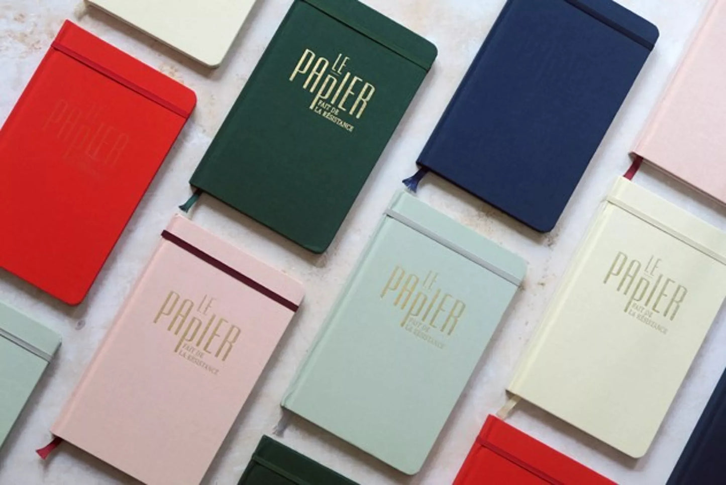Carnet Notebook A5 Rose Poudré - 128 pages lignées - Le Papier fait de la résistance