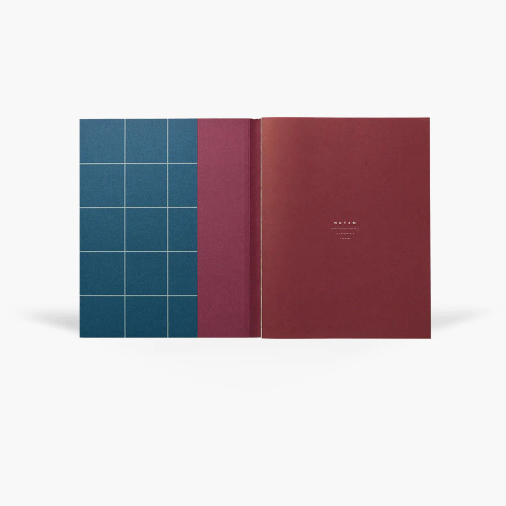 Page de garde couverture bleue carnet de note UMA Notem studio 